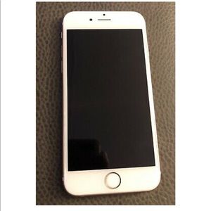 Rose gold iPhone 6s